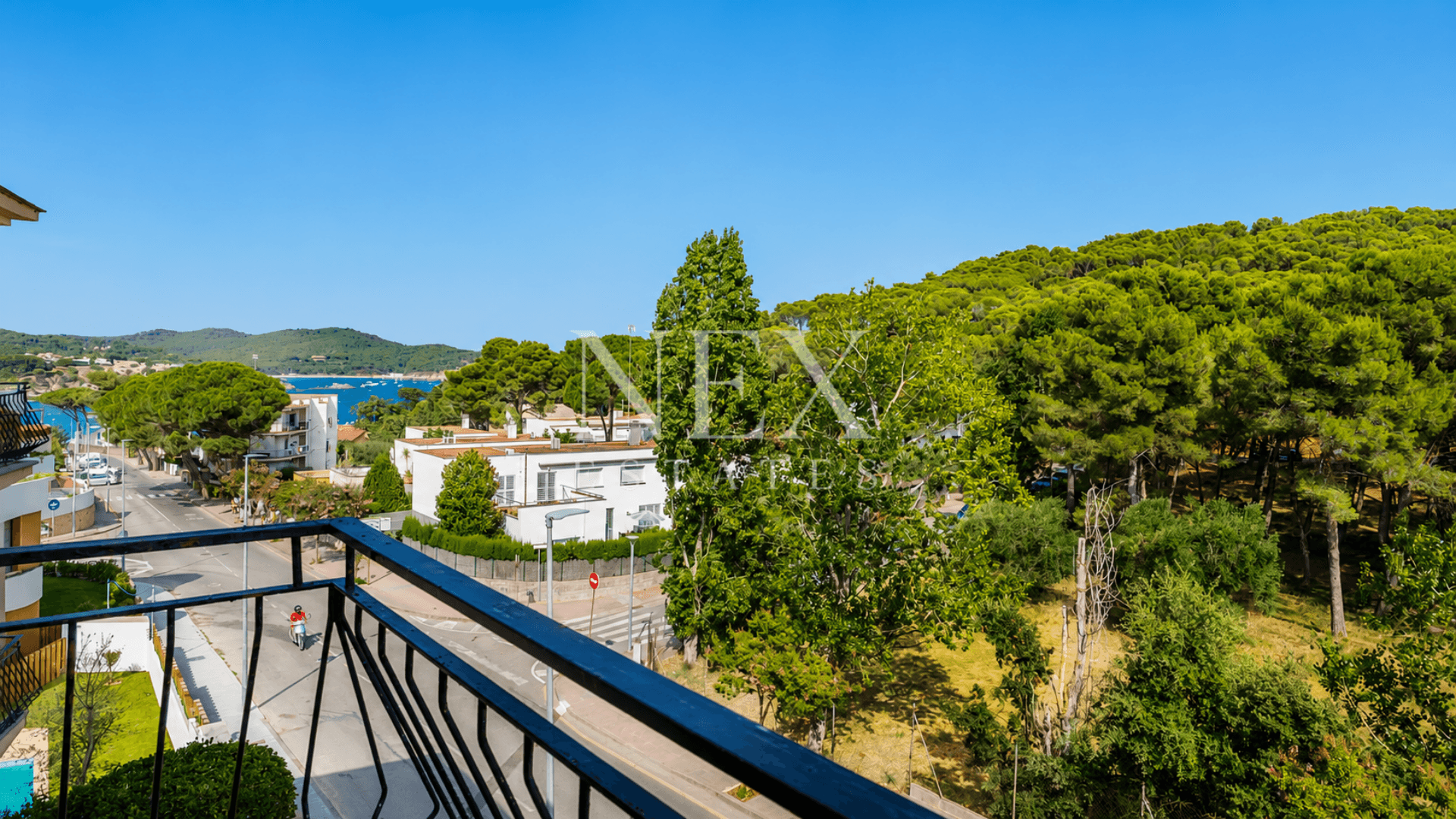 APARTAMENTO CON VISTAS A LA FOSCA