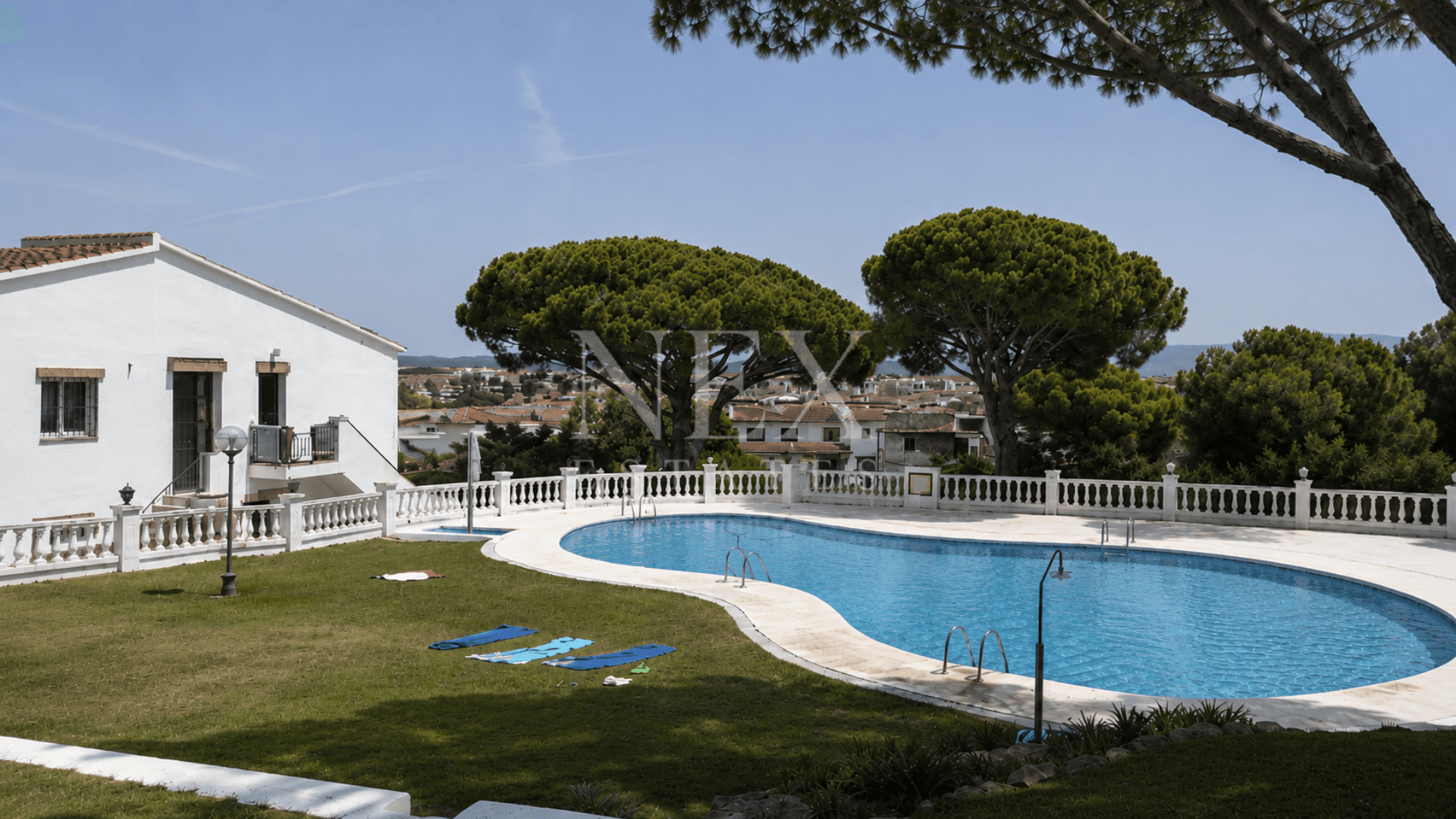 CASA PAREADA EN SANT ANTONI DE CALONGE